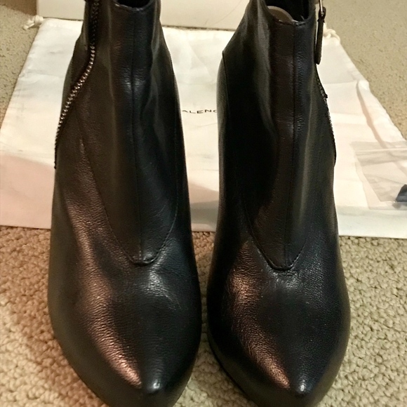 Black Balenciaga Booties - Picture 4 of 7